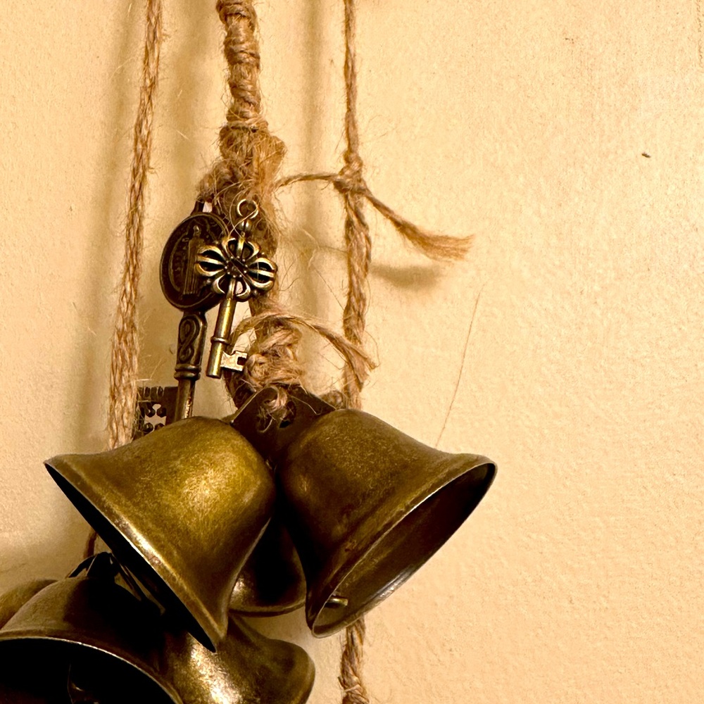 Witch Bells - Picture 4 of 7